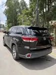 2015 Toyota Highlander XLE AWD SUV - 4