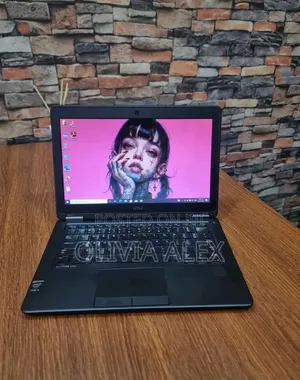 Dell Latitude 12 E7250 Laptop - Core i7, 8GB RAM, 128GB SSD