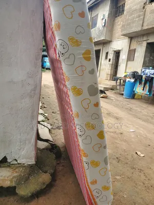 Standard 6x4.5ft Katifa - An Amfani
