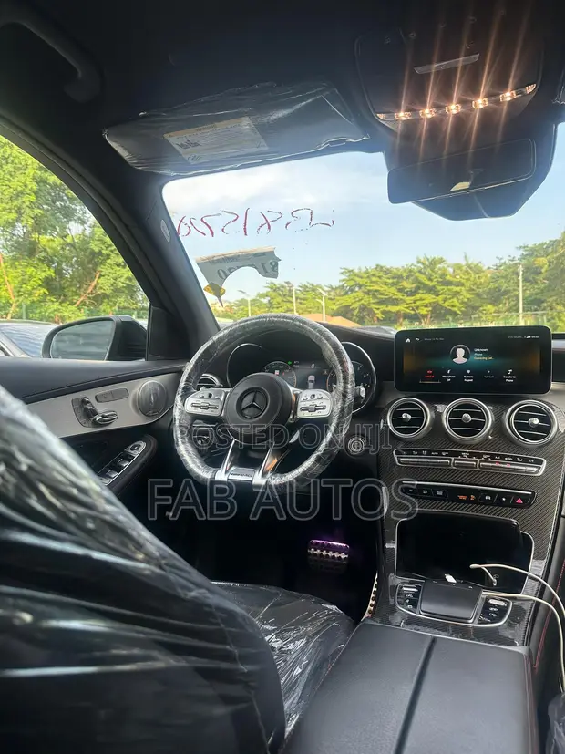 2020 Mercedes-Benz GLC-Class Gold - 1