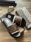 Louis Vuitton Unisex Slides - 3