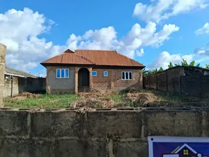 Uncompleted Building and Land for Sale in Apata, Ibadan