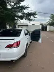 Toyota Avalon Limited 2010 Fari - 5