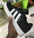 Adidas Campus Sneakers Masu Amfani Ga Maza Da Mata - Sababbi - 3