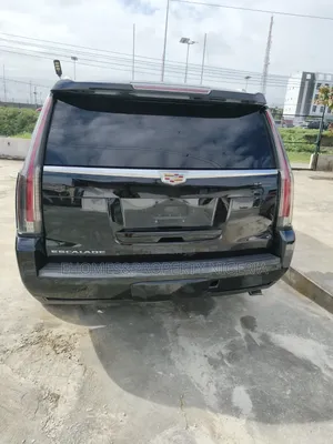 Cadillac Escalade 2017 Baki