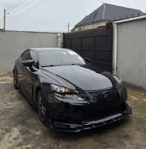 2015 Lexus IS250 4WD Black