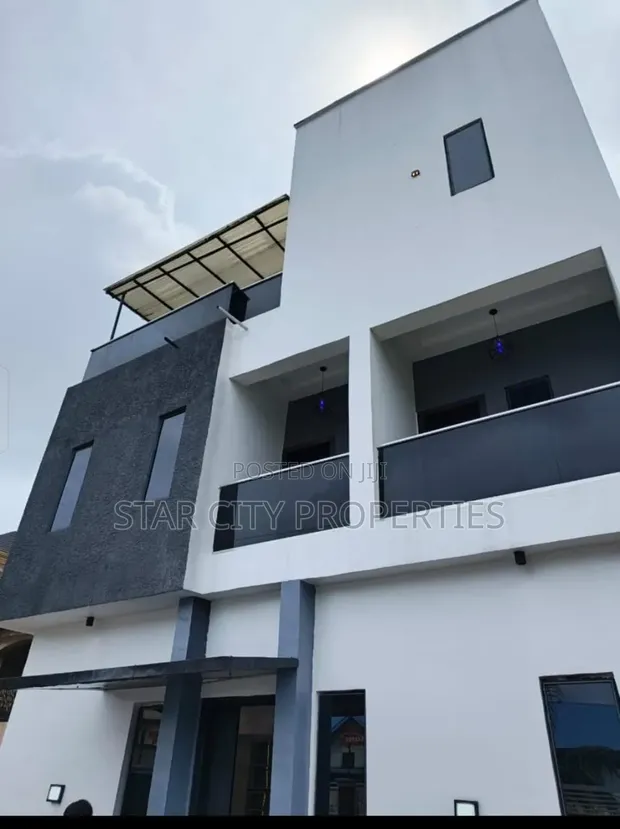 Furnished 4 Bedroom Detached House with BQ for Rent in Ogudu - 1