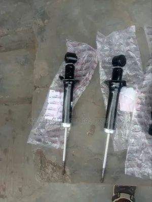 Gaban da Baya na Shock Absorbers don Honda Accord (2016-2020)