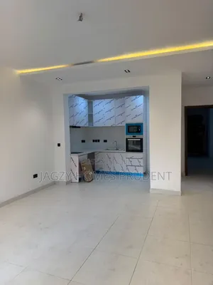 2-Bedroom Apartment don sayarwa a Lekki Phase 1 (Kusa da Imax Cinema)
