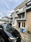 Gidan 4 Bedroom Semi-Detached a Kasuwar Ikeja GRA don Hayar - 3
