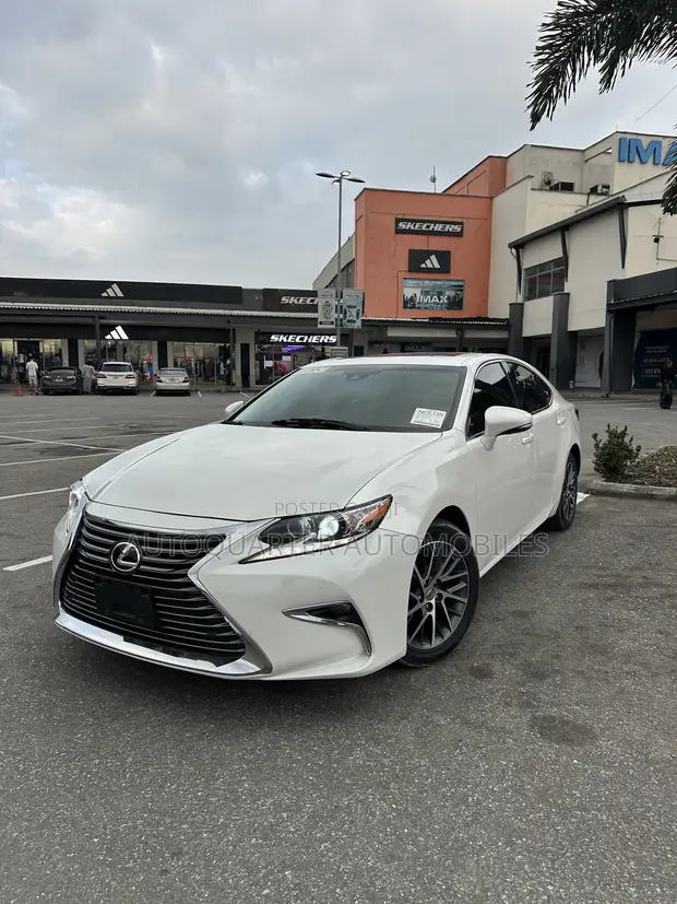 2017 Lexus ES 350 FWD Sedan - White - 1