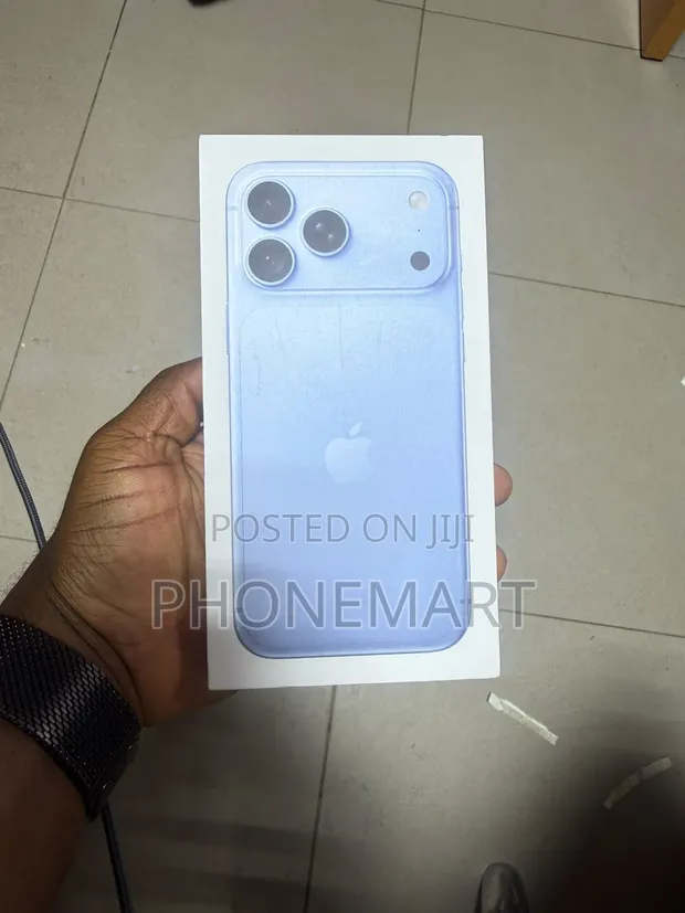 New Apple iPhone 18 Pro 512GB Blue - 1