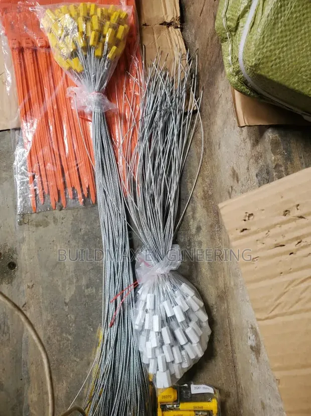 Container Lock - Brand New Plastic & Steel - 1