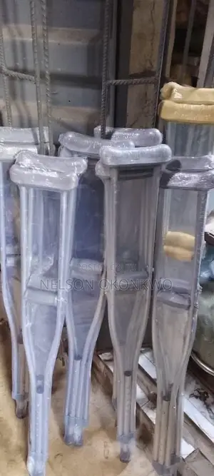 Personal Crutches - Foldable & Adjustable