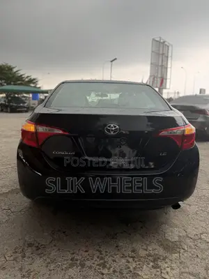 Toyota Corolla LE 2016