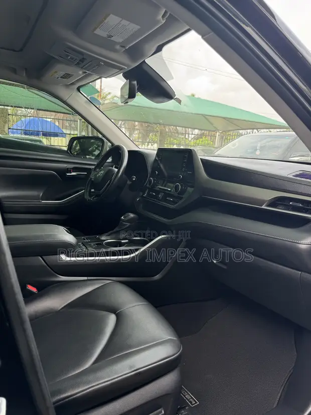 Toyota Highlander XLE Baki 2021 - 1