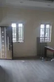 Gidan Kwana 3 Bedroom don Sawa a Omole Phase 2 - 2