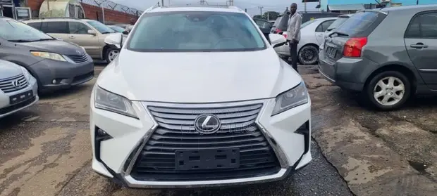 Lexus RX 350 FWD 2017 White - 1