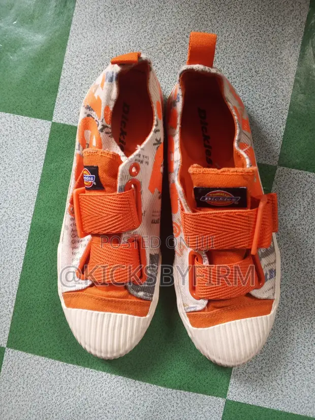 Takalmi na Dickies da aka yi wahayi daga Converse Allstars - 1