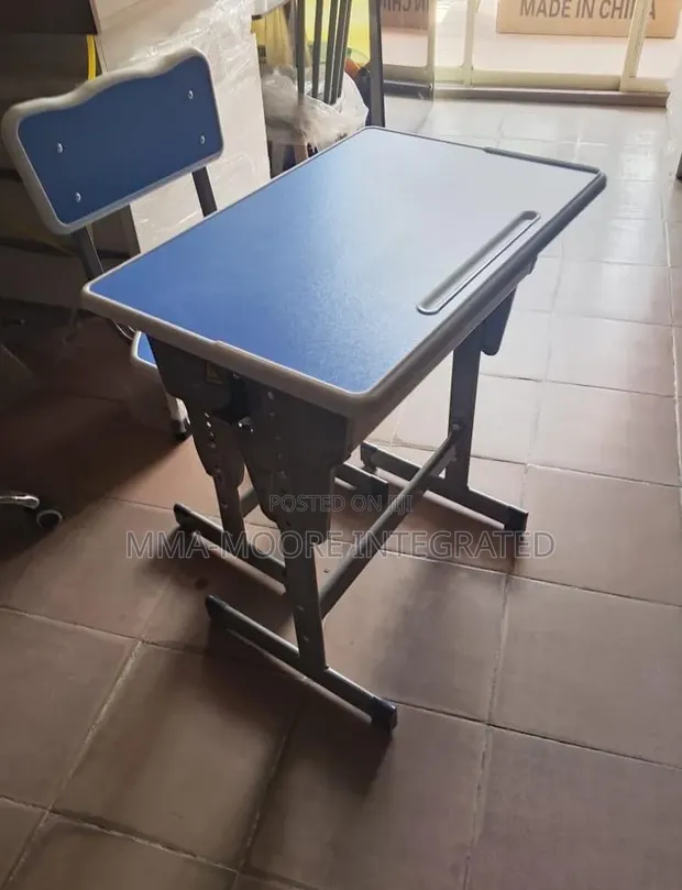 Set na Teburin Makaranta da Kujeru - Ana iya daidaita tsayi - 1