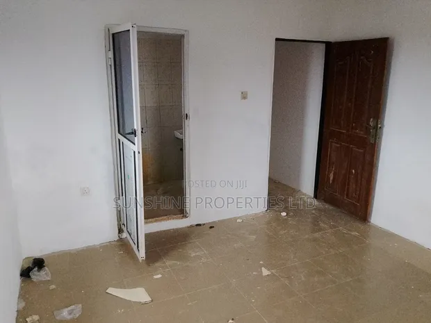 1-Bedroom Shared Apartment for Rent in Bashorun Town, Sangotedo - 1