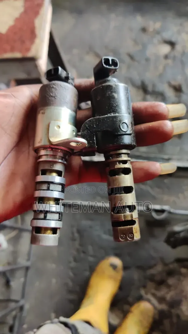 Ford Edge / Mazda CX-9 Crankshaft Position Sensor (Used) - 1