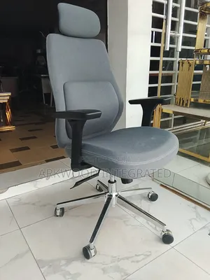 Boss Office Products Babban Kursiyin Ofis Mai Daɗi