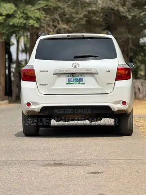 Toyota Highlander 2010 White