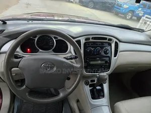 Toyota Highlander 2006 Red
