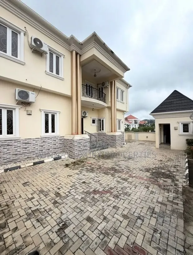 8-Bedroom Duplex for Rent in Guzape, Abuja - 1
