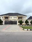 8-Bedroom Duplex for Rent a Guzape, Abuja - 2