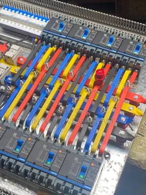 Distribution Board with Manual Changeover