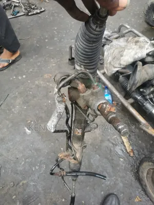 Used Power Steering Rack for Toyota Matrix (2005)