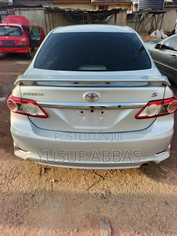 Toyota Corolla 2013 - 1