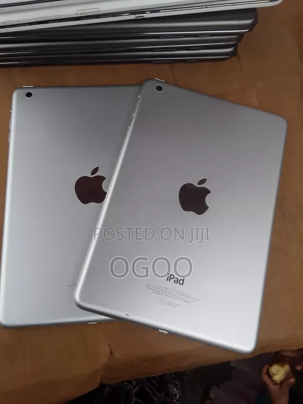 Apple iPad mini 1 16GB Silver - 1
