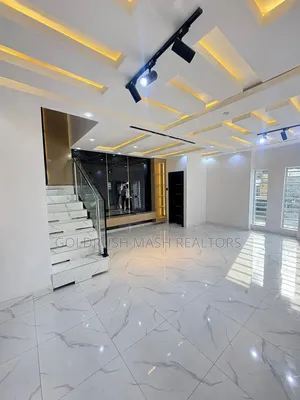 5-Bedroom Duplex da 2 BQ a Amazing Grace, Abule Egba