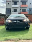 2017 Toyota Camry SE 2.5L Sedan - Black - 4