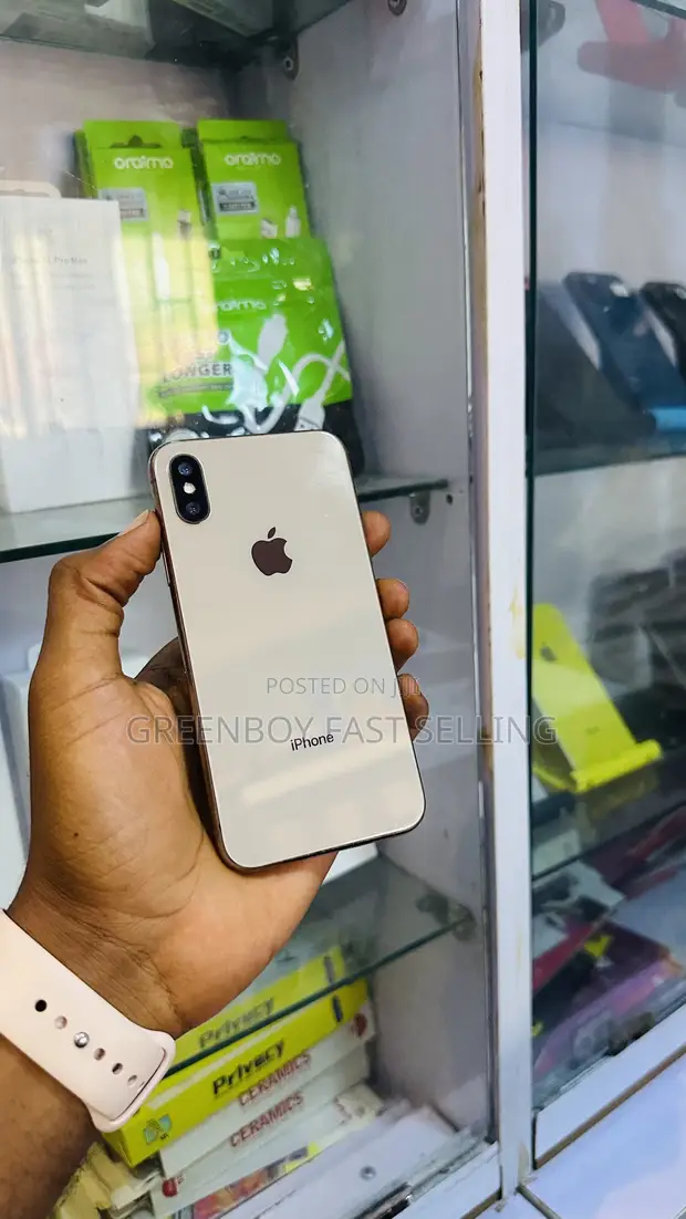 Apple iPhone XS 64GB Gold (No Face ID) - 1