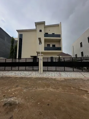 Sabon Ginin 2-Bedroom Apartment Don Sawa A Guzape Main, Abuja