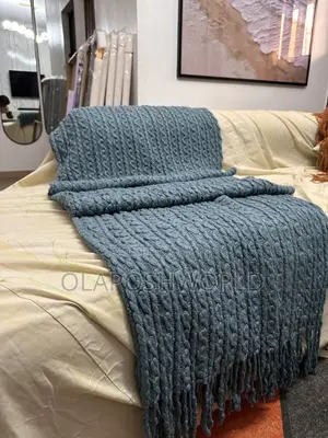 Patterned Design Sofa Throw - 120cm x 180cm