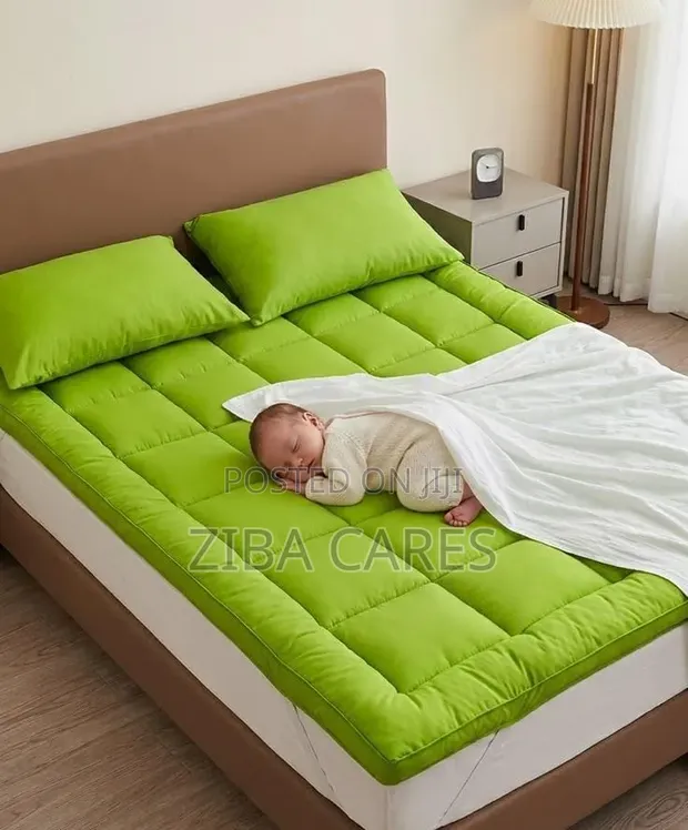 Quality Fluffy Mattress Topper - Brand New - 1