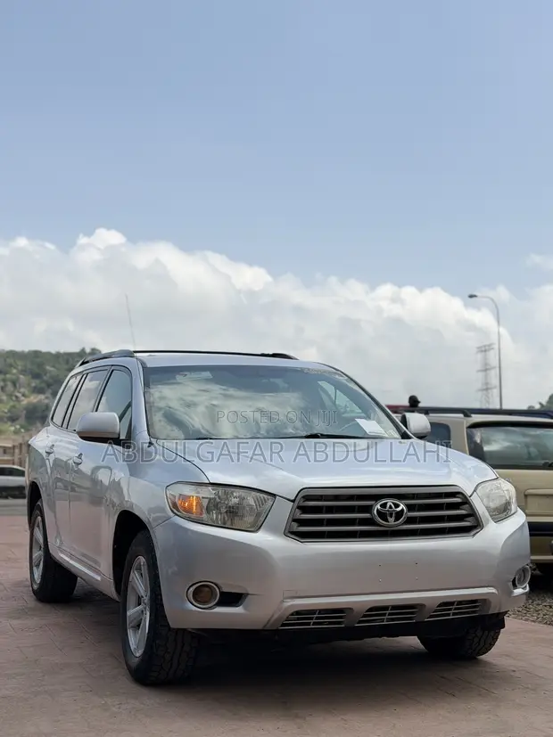 Toyota Highlander 4x4 2008 Silver - 1