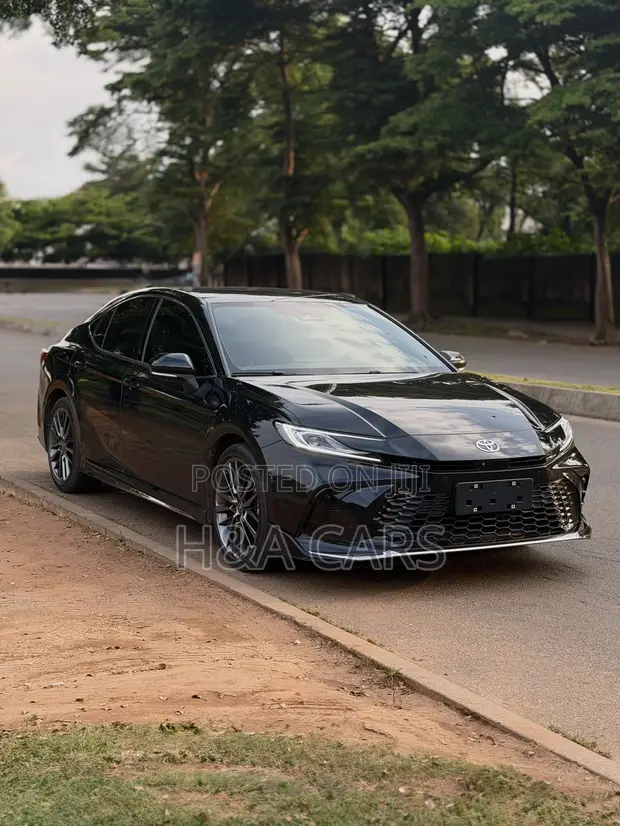 Sabon Toyota Camry 2025 Baki Hybrid - 1