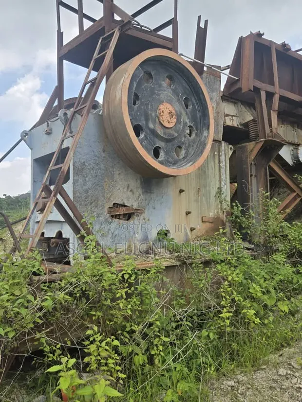 Quarry Site and Stone Crusher (500/600 t/h) - 1