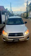 Toyota RAV4 2011 Gold - 1