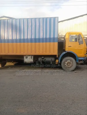 Dehanyi Logistics: Sufuri na Kayayyakin Gida da Kasuwanci