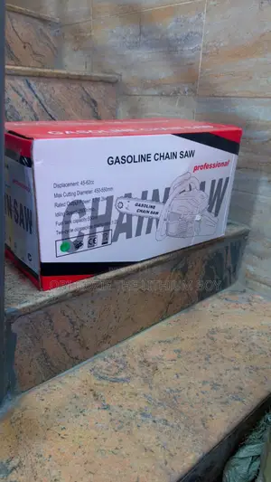 Rally 2-Stroke Chainsaw