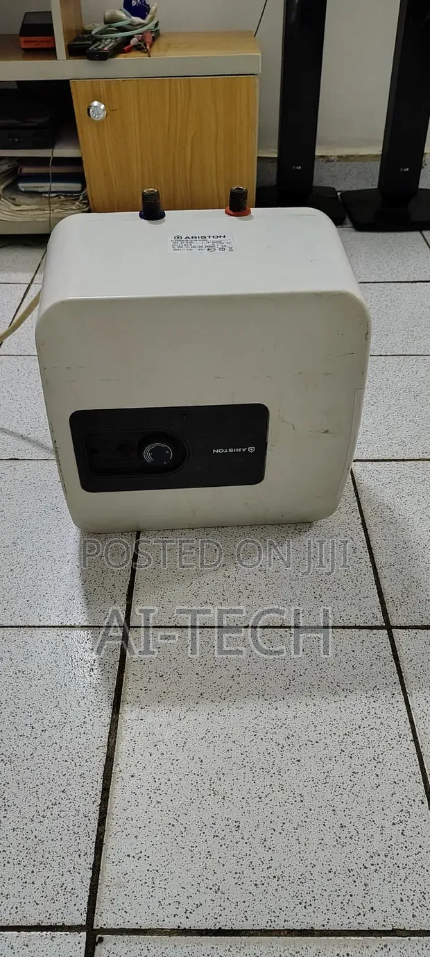 Used 15L Ariston Electric Water Heater - 1