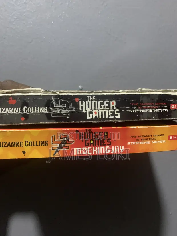 The Hunger Games Books 1-3 (Slightly Used) - 1