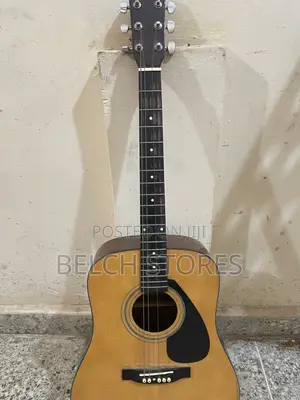 Yamaha Acoustic Guitar (Refurbished)